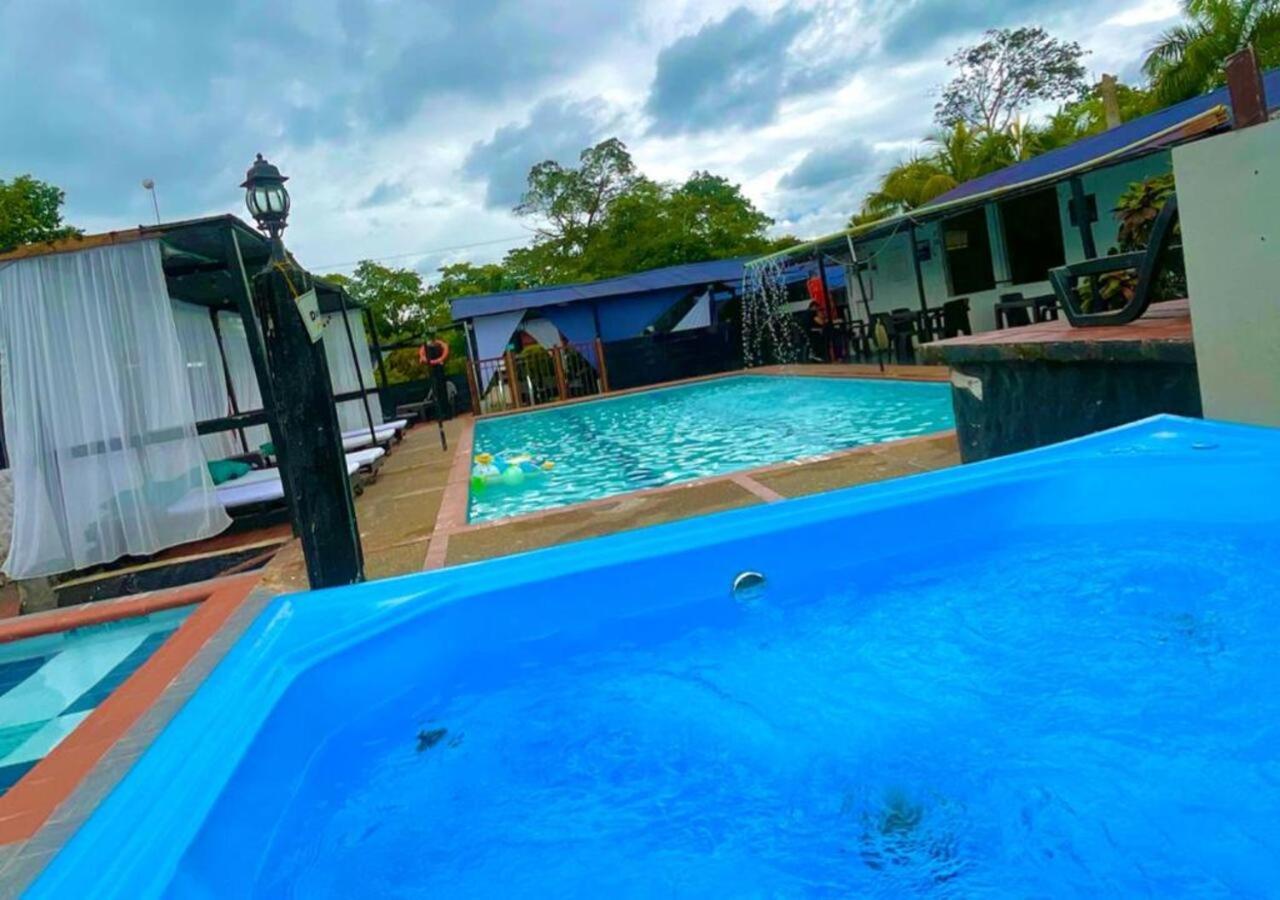 Llano Dorado Hotel Campestre Granja Campo Alegre Exterior foto